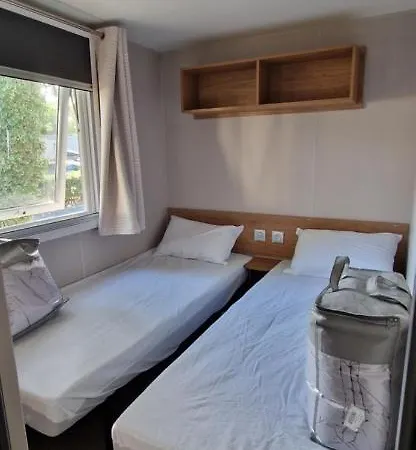 Mobilhome La Carabasse Campsite Vias